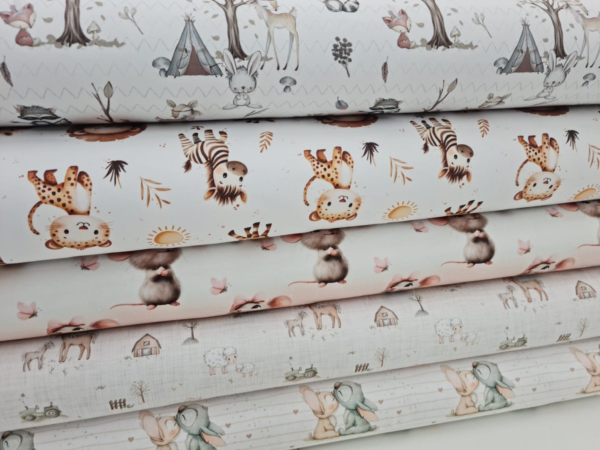 Stoffe Eigenproduktionen